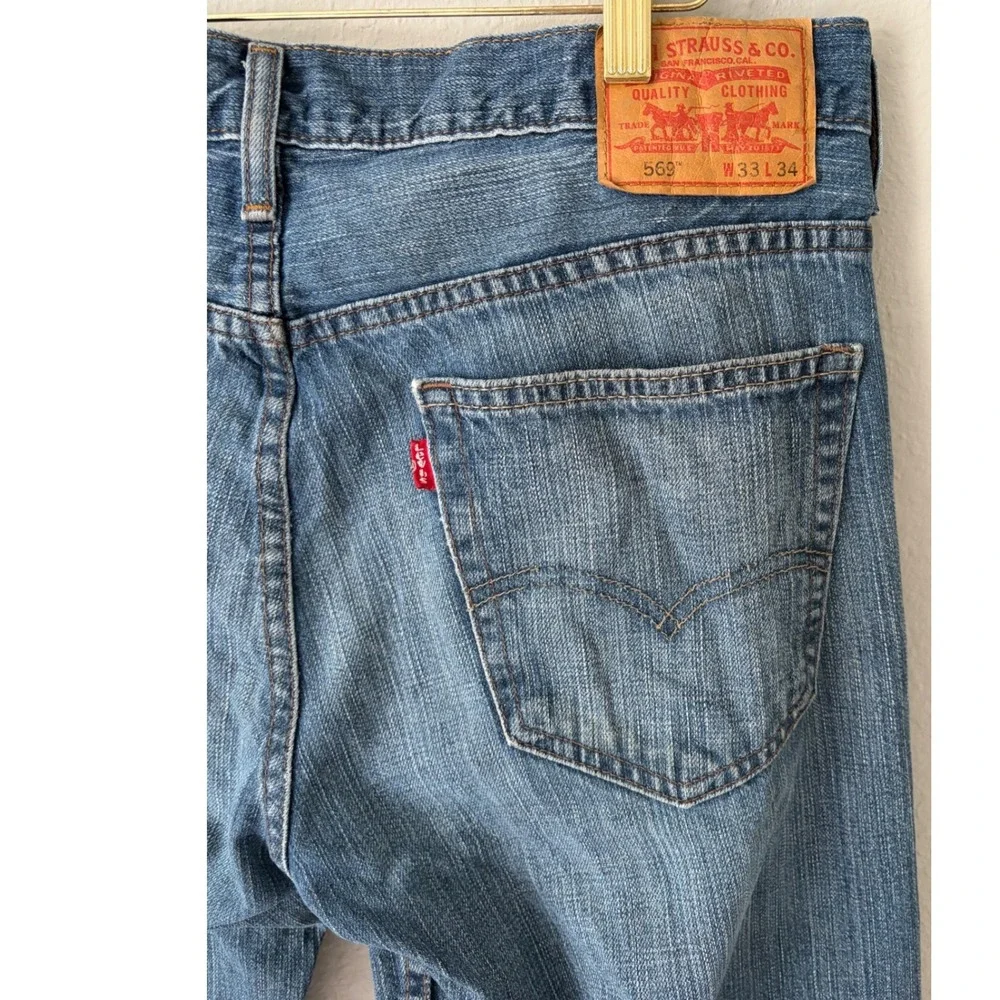 Levis levi 569